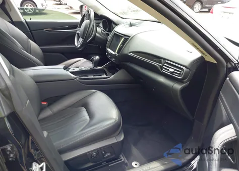 2018 Maserati Levante из США, поврежденный, VIN ZN661XUA6JX303617